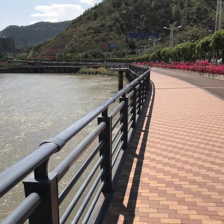 河道護欄001